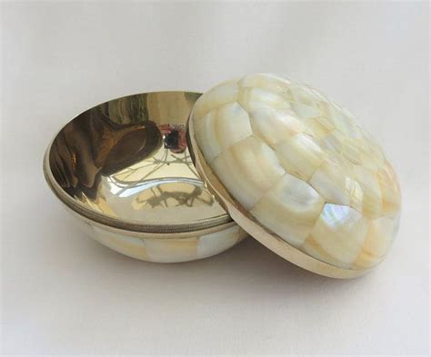 Trinket Box With Pearl Lid 